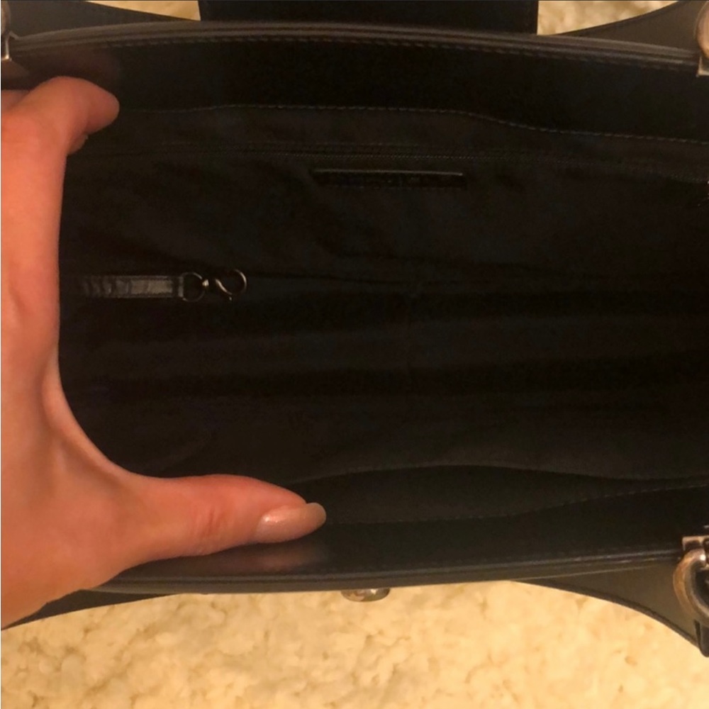 Chanel Shopper Boy Bag - Picture 5 of 16